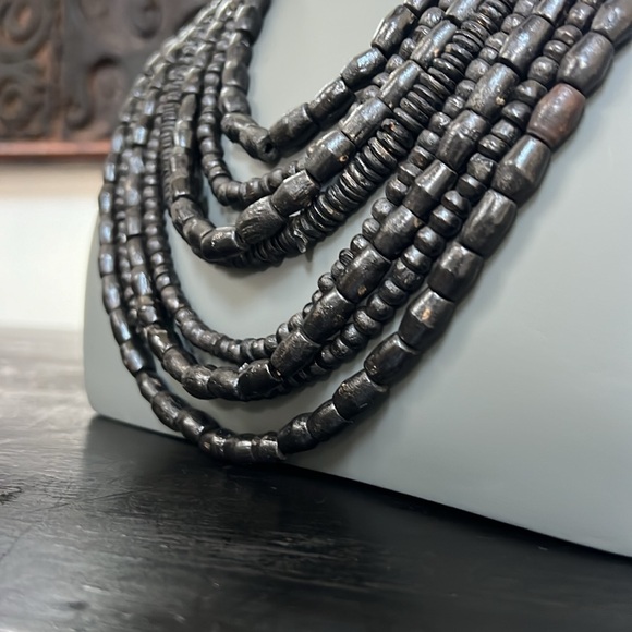 Black Dark Brown Wood Beaded Necklace 8 Strand Rounded Crochet Side Details - Picture 10 of 12